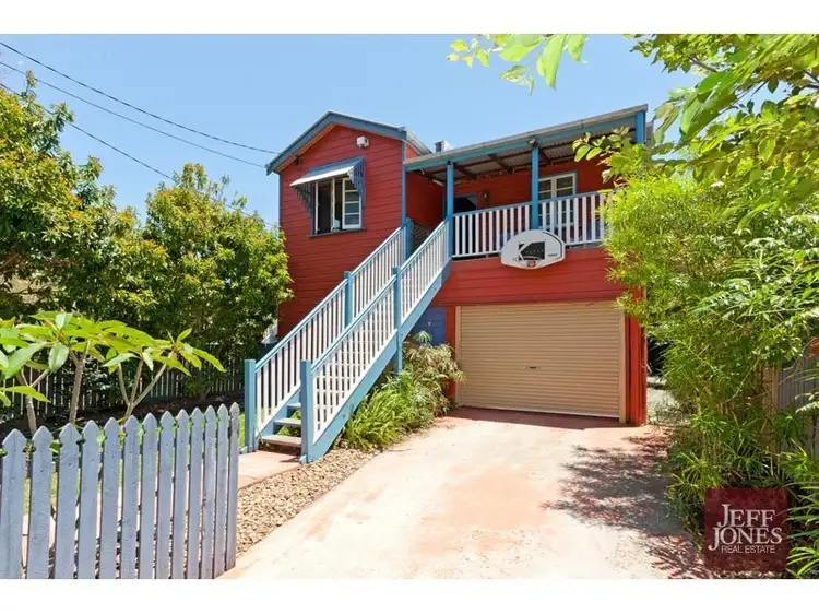 27 Annie Street, Woolloongabba QLD 4102