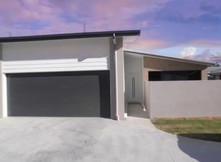 Second view of Homely unit listing, 2/2 Sheridan Street, Chinchilla QLD 4413