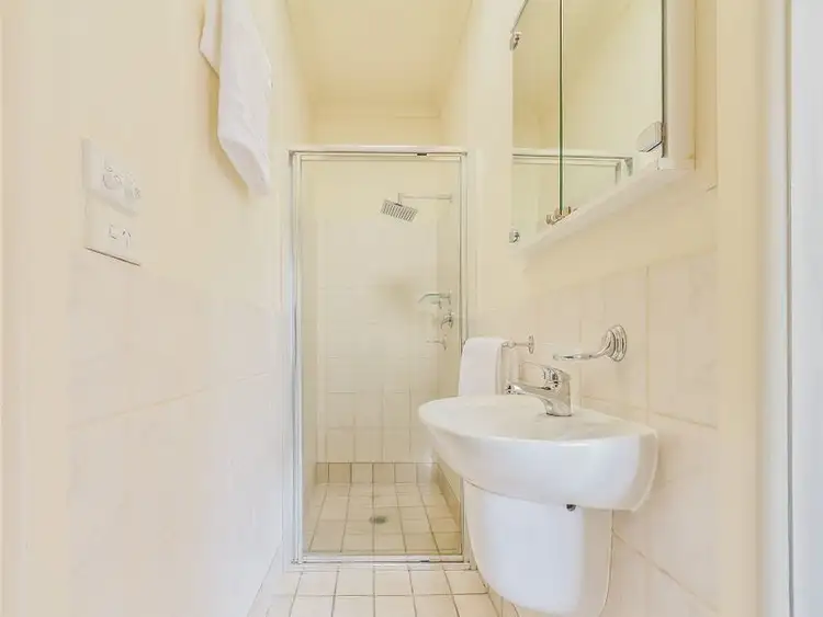 Seventh view of Homely house listing, 8 Scenic Drive, Cowra NSW 2794