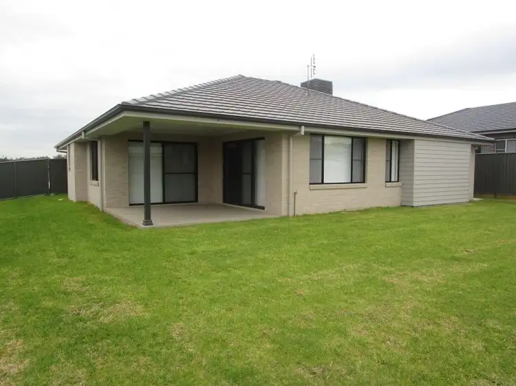 Second view of Homely house listing, 19 Faringdon, North Tamworth NSW 2340