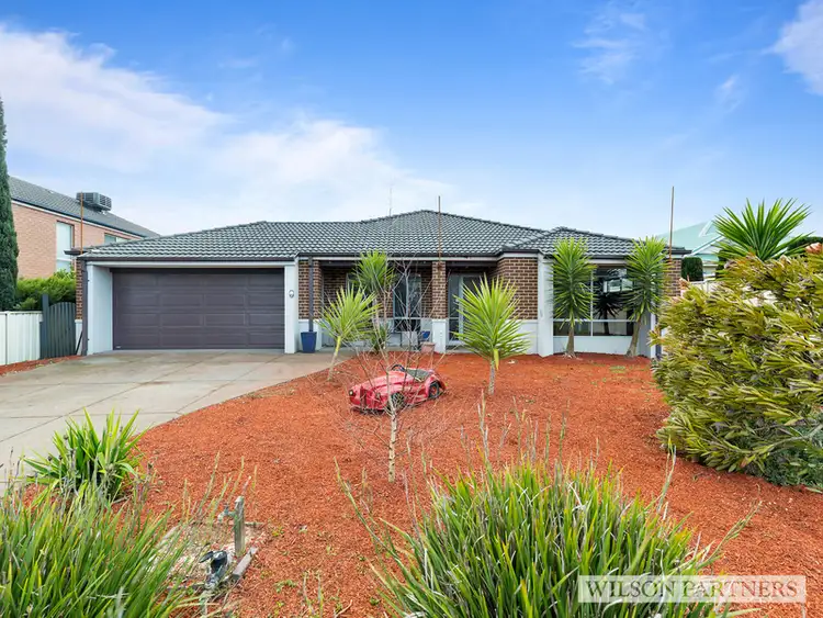 8 Robinia Court, Kilmore VIC 3764
