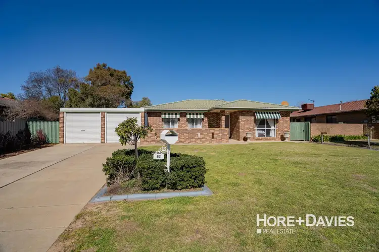 97 Undurra Drive, Glenfield Park NSW 2650