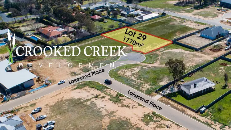 10 Lakesend Place, Lake Albert NSW 2650