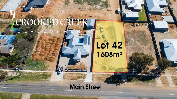 148 Main Street, Lake Albert NSW 2650