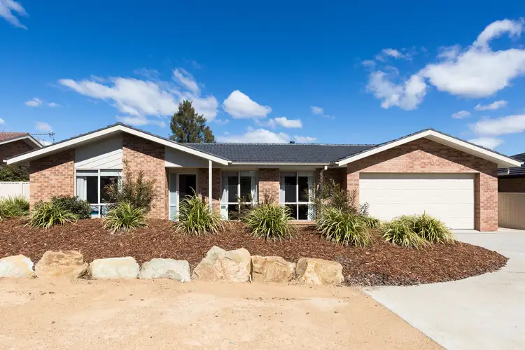 61 Clare Dennis Avenue, Gordon ACT 2906