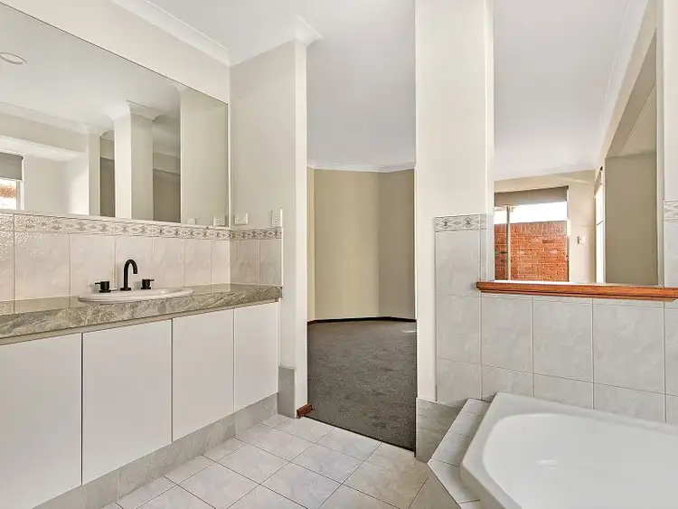 Sixth view of Homely house listing, 5 Sete Green, Secret Harbour WA 6173
