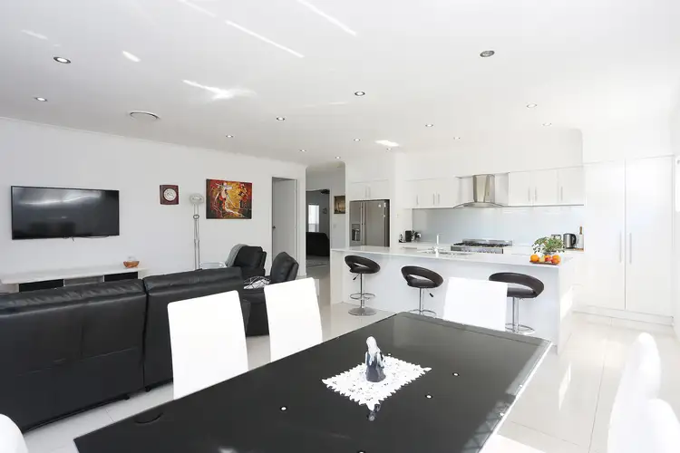 Fifth view of Homely house listing, 2 Avoca Place, Warner QLD 4500