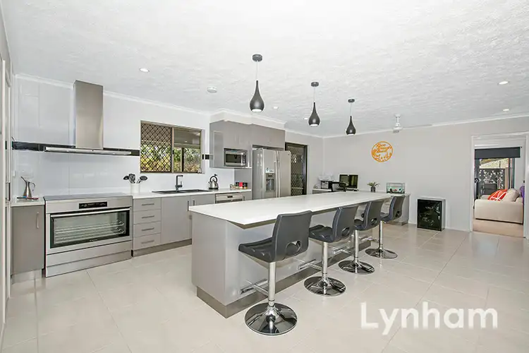 14 Bernborough Court, Kelso QLD 4815