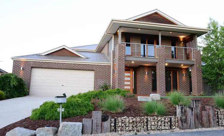 27 Aranga Cres, Donvale VIC 3111