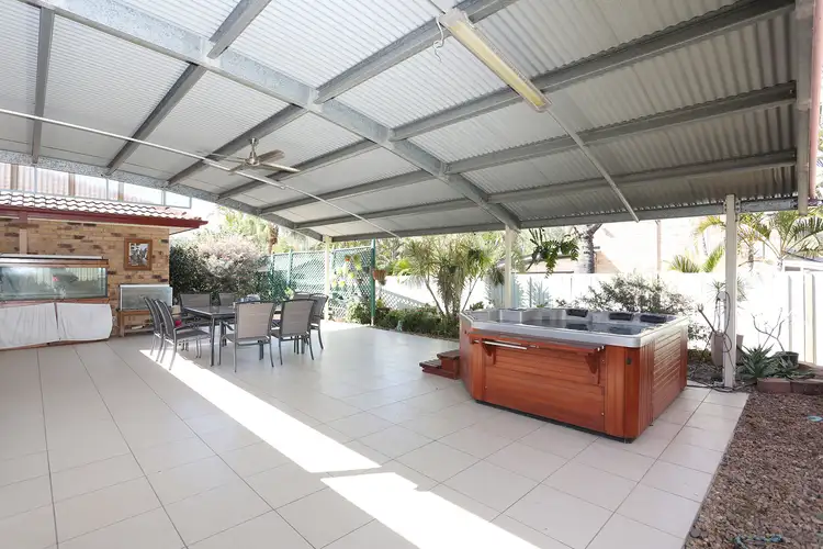 18 Ethion Drive, Regents Park QLD 4118