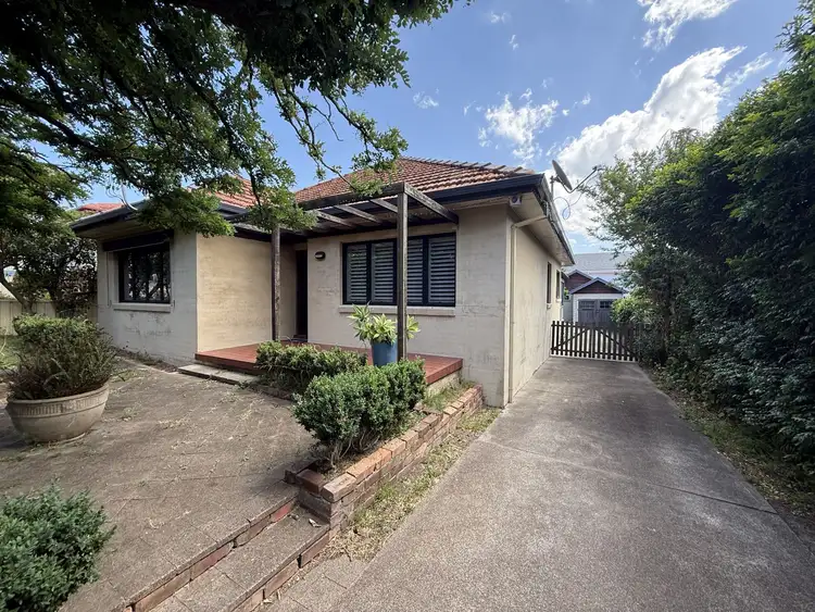 266 Lawson Street, Hamilton South NSW 2303