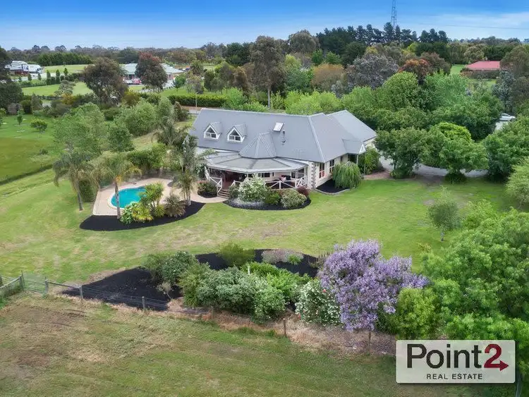 9-11 Madelyn Court, Cranbourne South VIC 3977