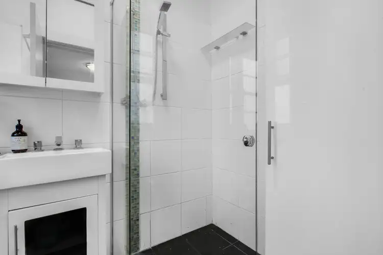 Fourth view of Homely studio listing, 41/3 Crick Avenue, Elizabeth Bay NSW 2011