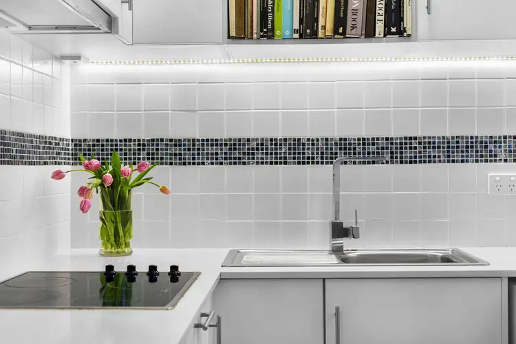 Sixth view of Homely studio listing, 41/3 Crick Avenue, Elizabeth Bay NSW 2011