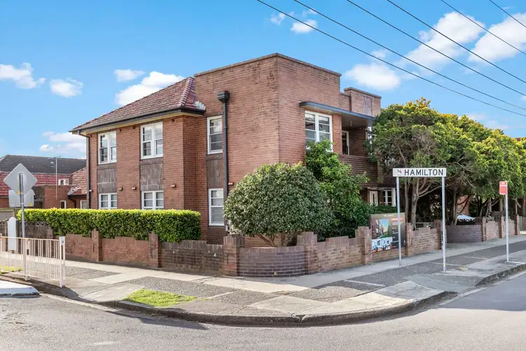 2/192 Beaumont Street, Hamilton NSW 2303