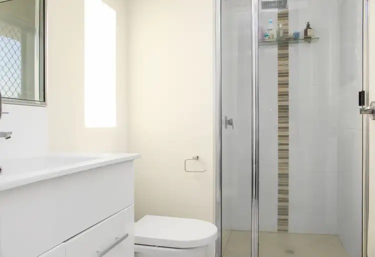 Sixth view of Homely house listing, 7 Whitehaven Way, Mount Low QLD 4818