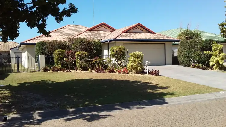 4 Azalea Place, Currimundi QLD 4551