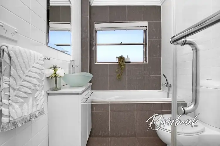 Sixth view of Homely house listing, 7 Robertson Street, Guildford NSW 2161