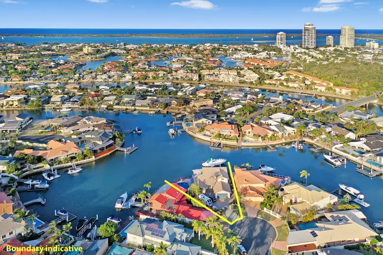 8 Lobster Pot Place, Runaway Bay QLD 4216