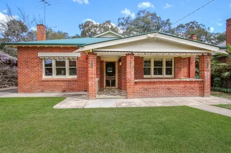 Main view of Homely house listing, 18 Graham Avenue, Wangaratta VIC 3677