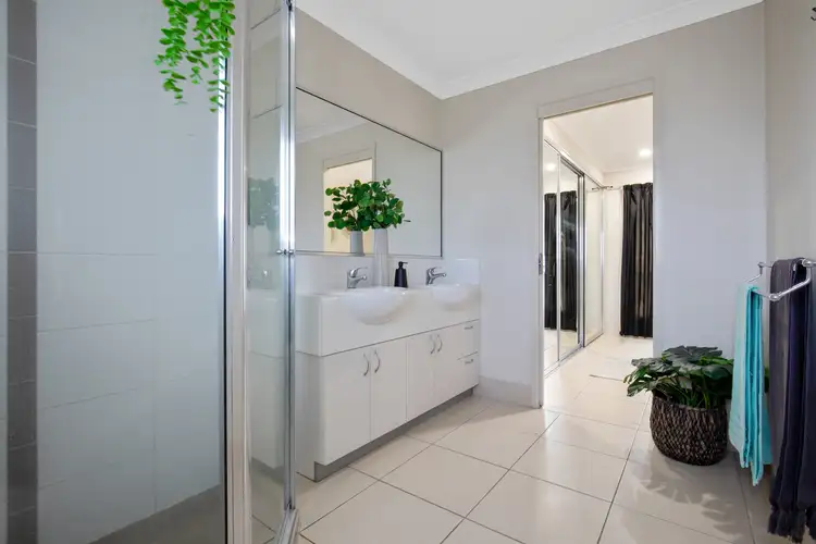 Fifth view of Homely house listing, 8 Meridian Court, Burdell QLD 4818
