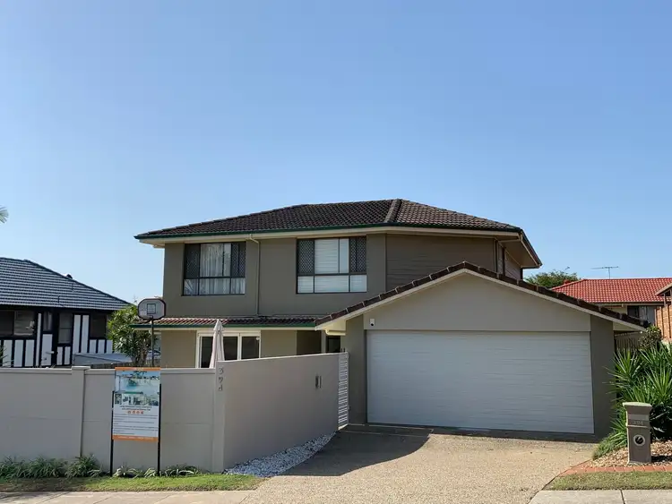 394 Winstanley street, Carindale QLD 4152