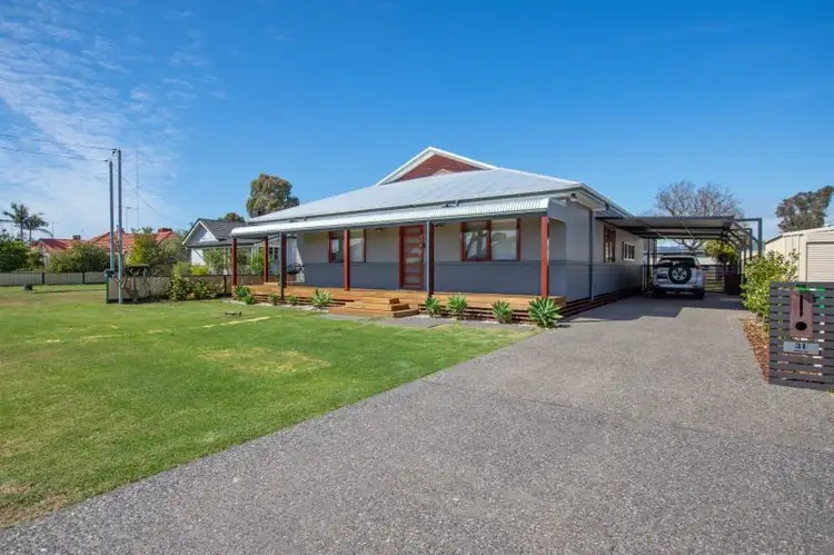 31 Peet Street, Harvey WA 6220