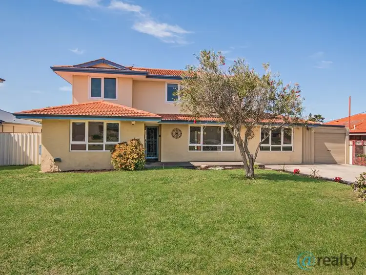 12 Wavelea Street, Safety Bay WA 6169