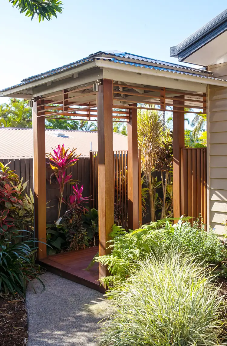 16 Longden Street, Brinsmead QLD 4870