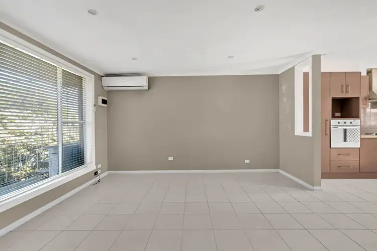 Fifth view of Homely apartment listing, 6/1 Carroll Avenue, Dandenong VIC 3175