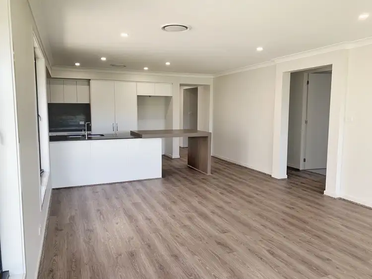 Fourth view of Homely house listing, 5 Dymock Drive, Calderwood NSW 2527