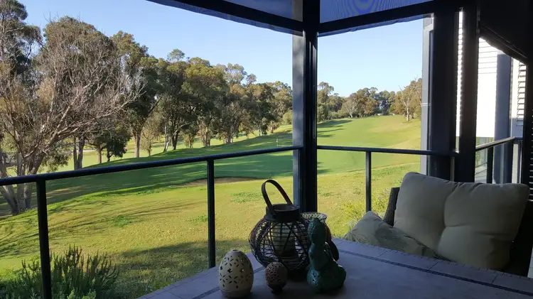 7 Golfers Retreat, Halls Head WA 6210