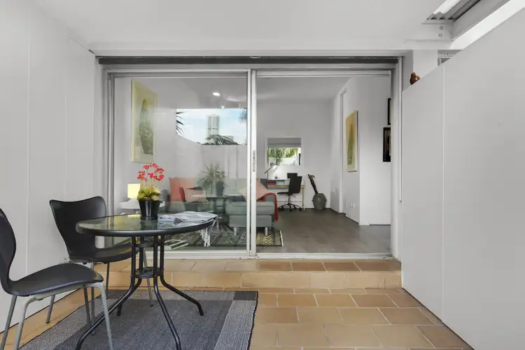 Fifth view of Homely studio listing, 29/40 Victoria Street, Potts Point NSW 2011