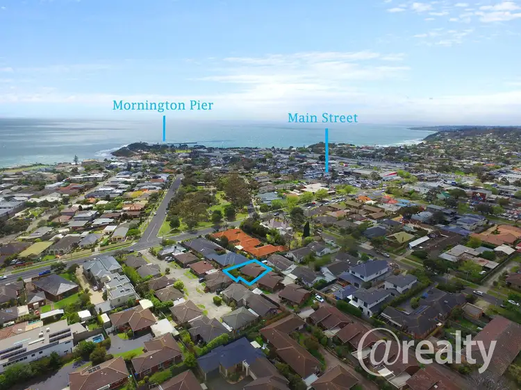 7/2B Marine Avenue, Mornington VIC 3931