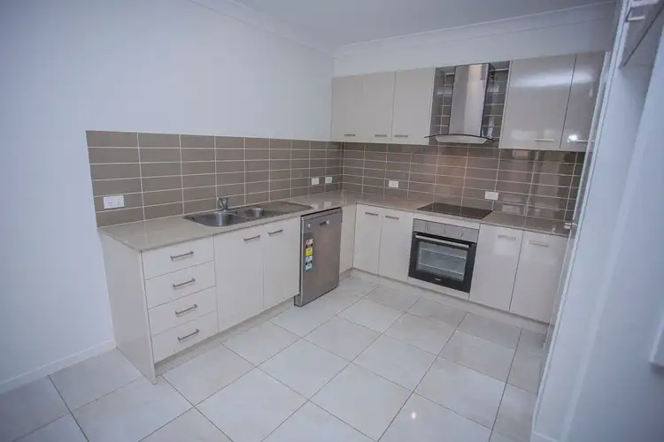 Sixth view of Homely block of units listing, 1, 2, 3 & 4/15 Dudley St, Chinchilla QLD 4413