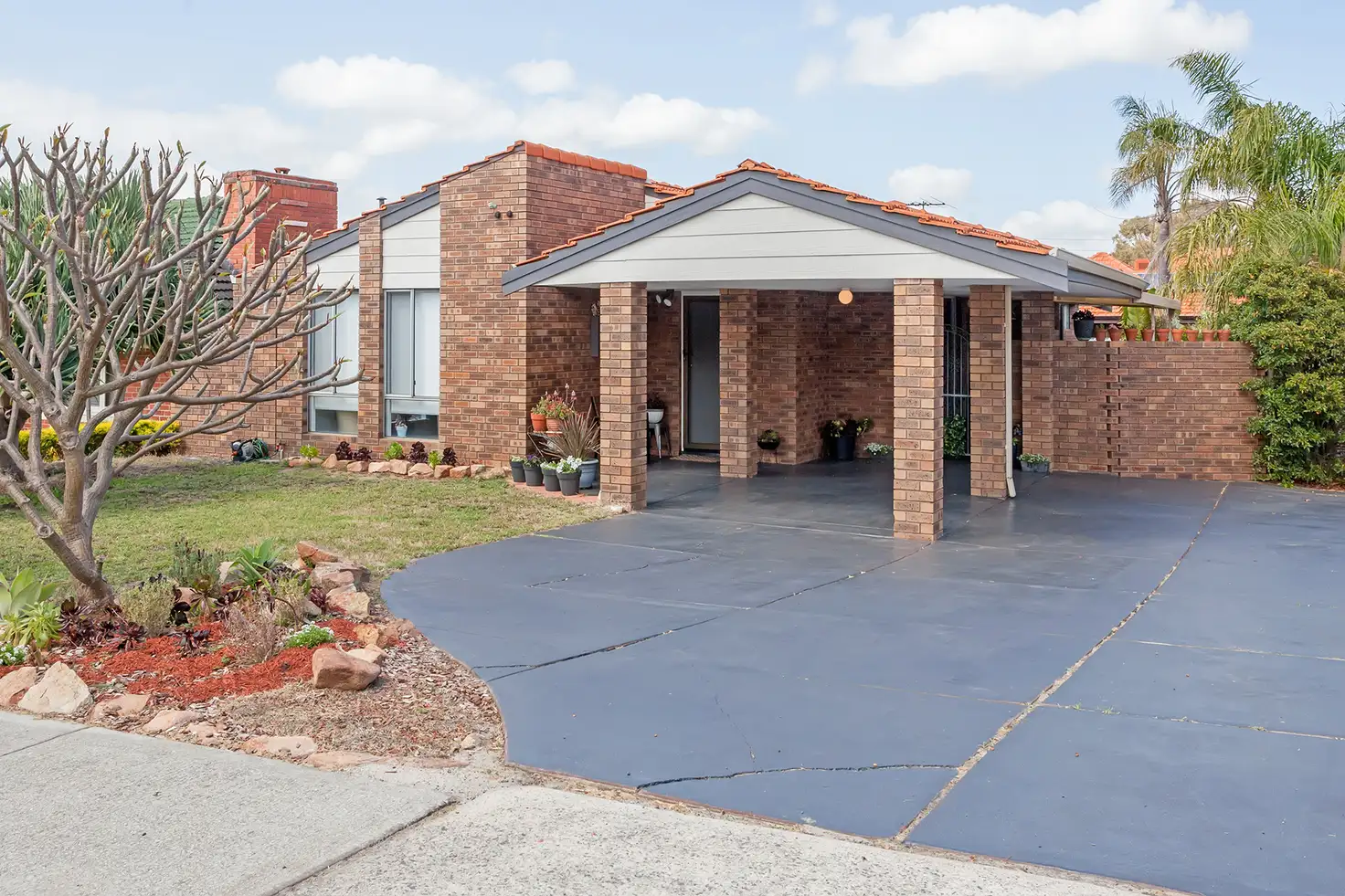 Main view of Homely semi-detached listing, 31 Cornwall Street, Lathlain WA 6100