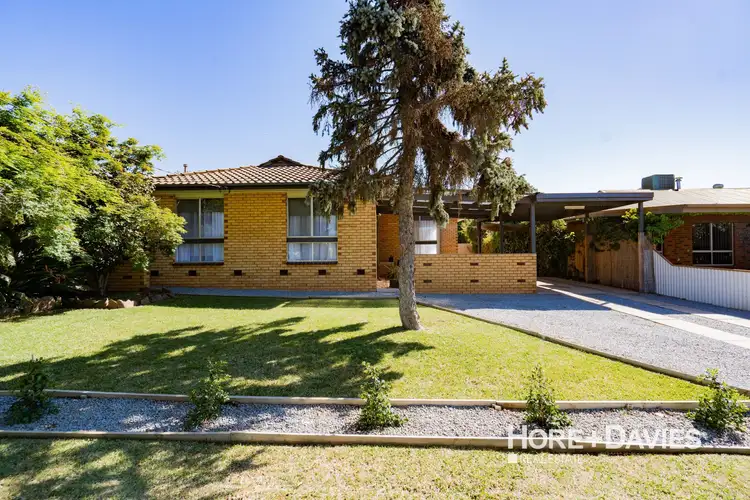 23 Cooinbil Crescent, Kooringal NSW 2650