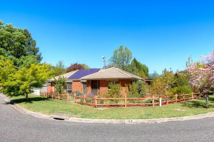 Main view of Homely house listing, 6 Wattle Avenue, Bright VIC 3741
