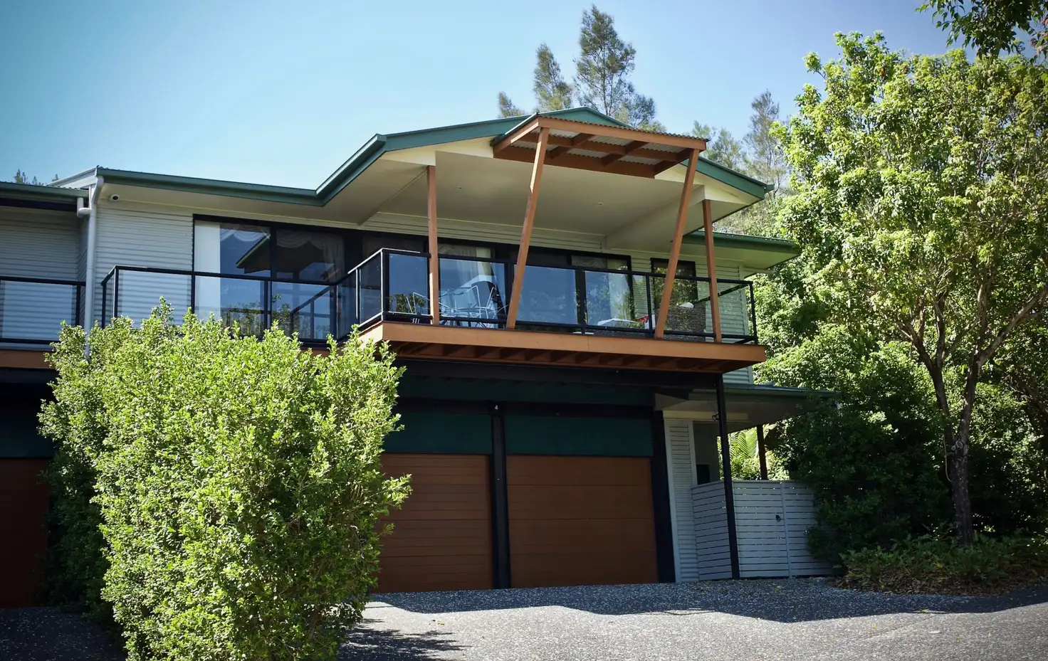 Main view of Homely townhouse listing, 4/2 Ridgeline Way, Highland Park QLD 4211