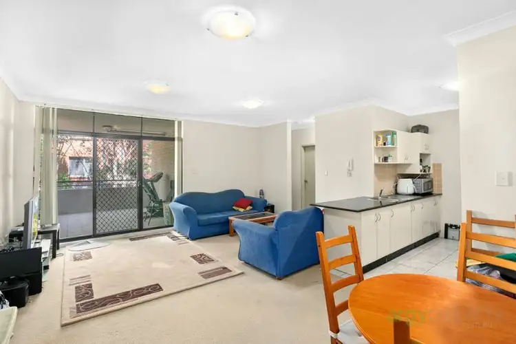 10/2-6 Shaftesbury Street, Carlton NSW 2218