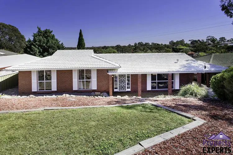 71 Pine Drive, Aberfoyle Park SA 5159