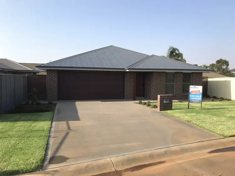 Main view of Homely house listing, 58 Hindmarsh Esplanade, Dubbo NSW 2830