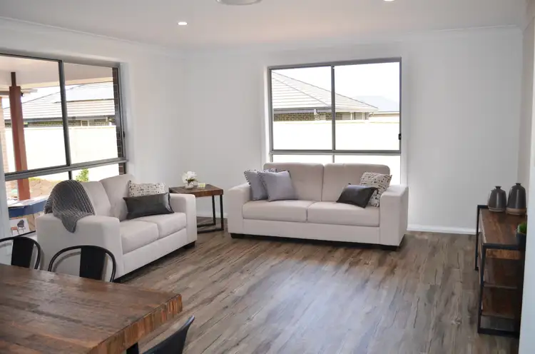 Second view of Homely house listing, 58 Hindmarsh Esplanade, Dubbo NSW 2830