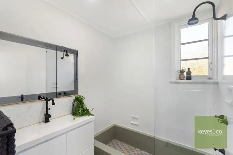 Seventh view of Homely house listing, 92 Francis Street, West End QLD 4810