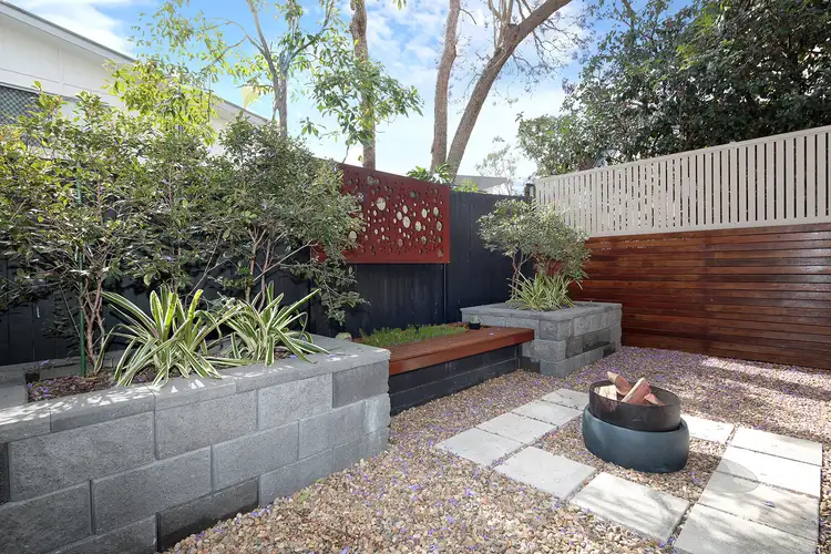 9/4-6 East Street, Camp Hill QLD 4152
