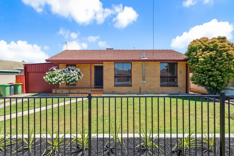 549 Kemp Street, Lavington NSW 2641
