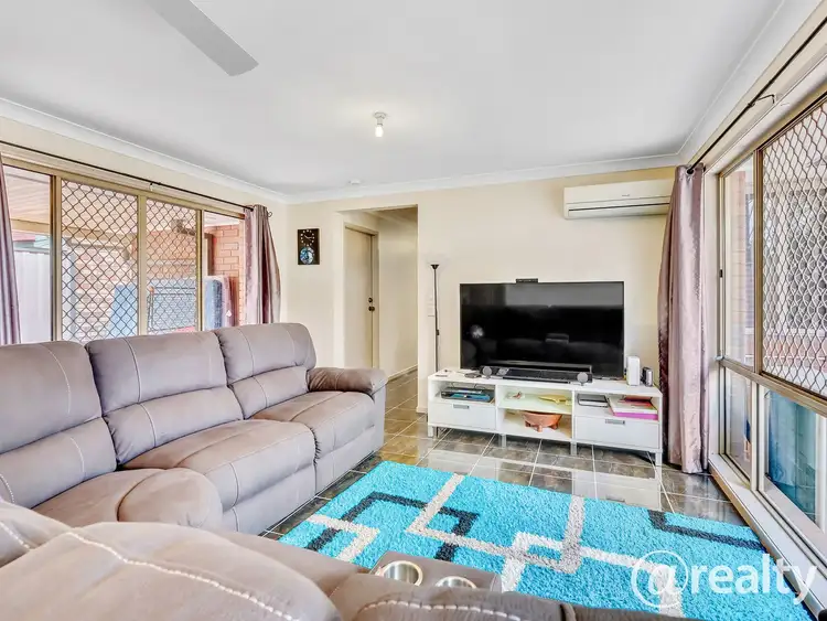 68 Jindabyne Circuit, Forest Lake QLD 4078