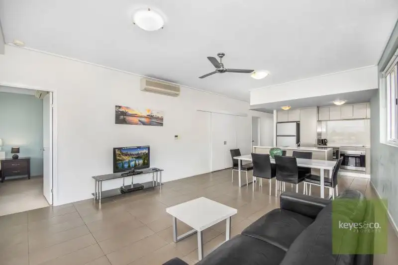 Main view of Homely apartment listing, 27/2-4 Kingsway Place, Townsville City QLD 4810