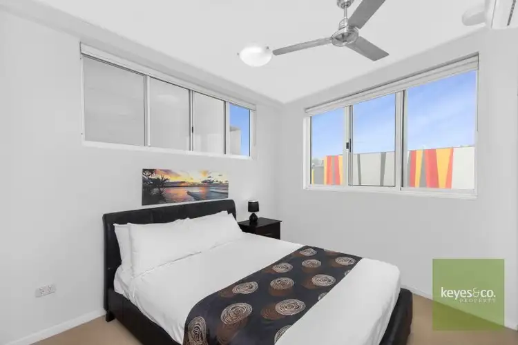 Fifth view of Homely apartment listing, 27/2-4 Kingsway Place, Townsville City QLD 4810