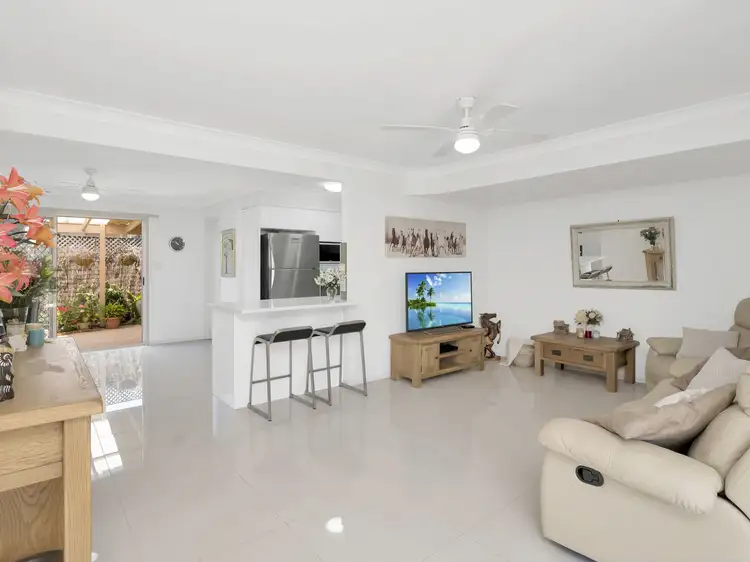 3/17 Cupania, Elanora QLD 4221